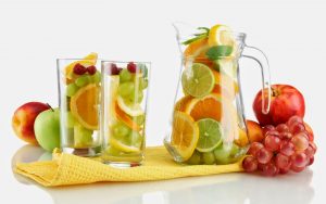 fer sucs amb fruites
